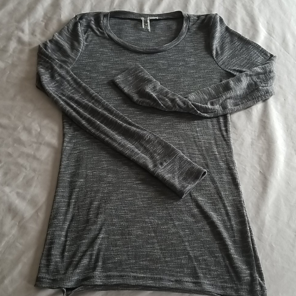 BKE Gray Top M